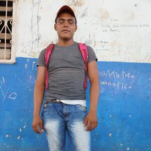 Kenis Roberto Reyes Campon